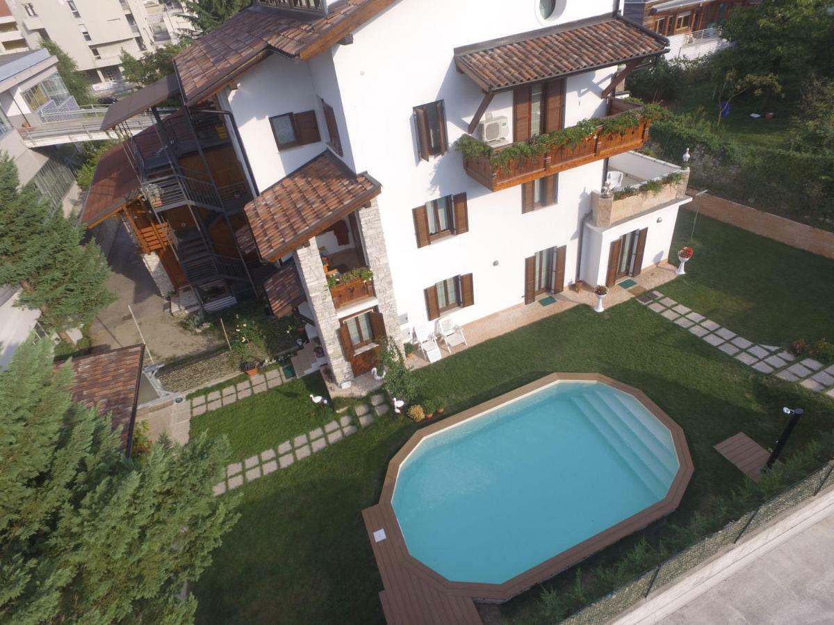 Bed and Breakfast Le Cicogne Роверето Экстерьер фото